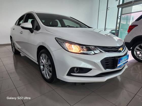 CHEVROLET CRUZE 1.4 TURBO LT 16V FLEX 4P AUTOMÁTICO CHEVROLET CRUZE 1.4 TURBO LT 16V FLEX 4P AUTOMÁTICO